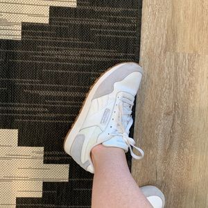 Reebok Classics women’s leather